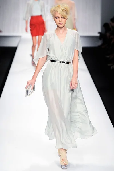 Look 8